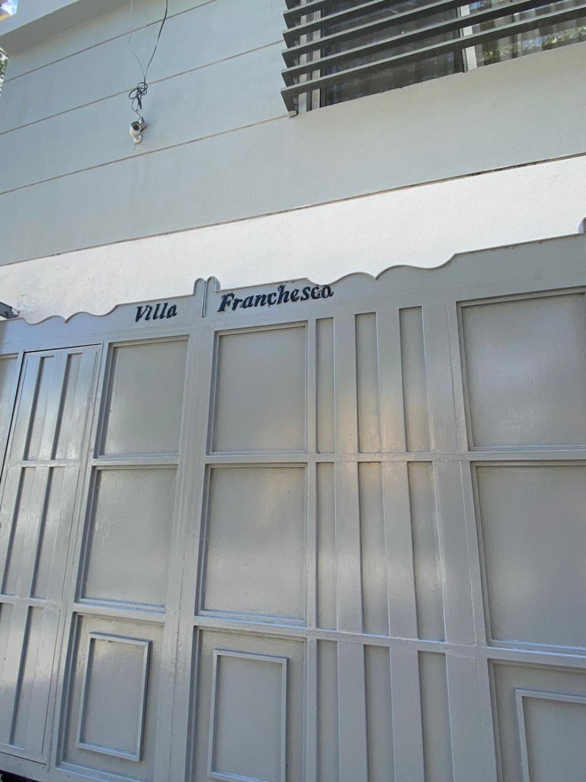D' Franchesis Hostal Juan Dolio Exterior photo