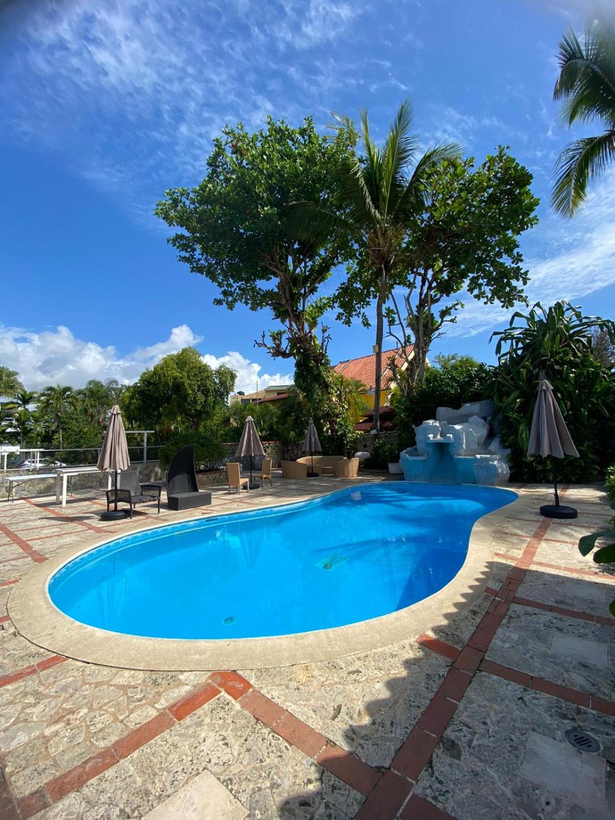 D' Franchesis Hostal Juan Dolio Exterior photo