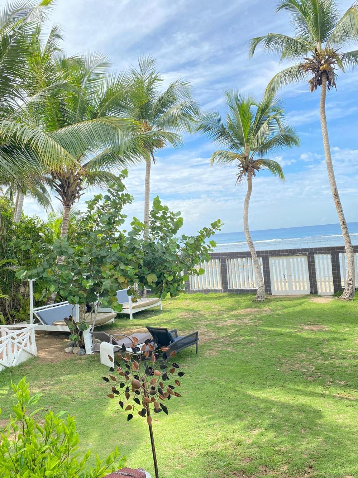 D' Franchesis Hostal Juan Dolio Exterior photo