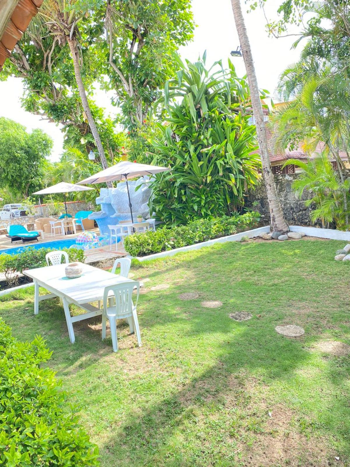 D' Franchesis Hostal Juan Dolio Exterior photo